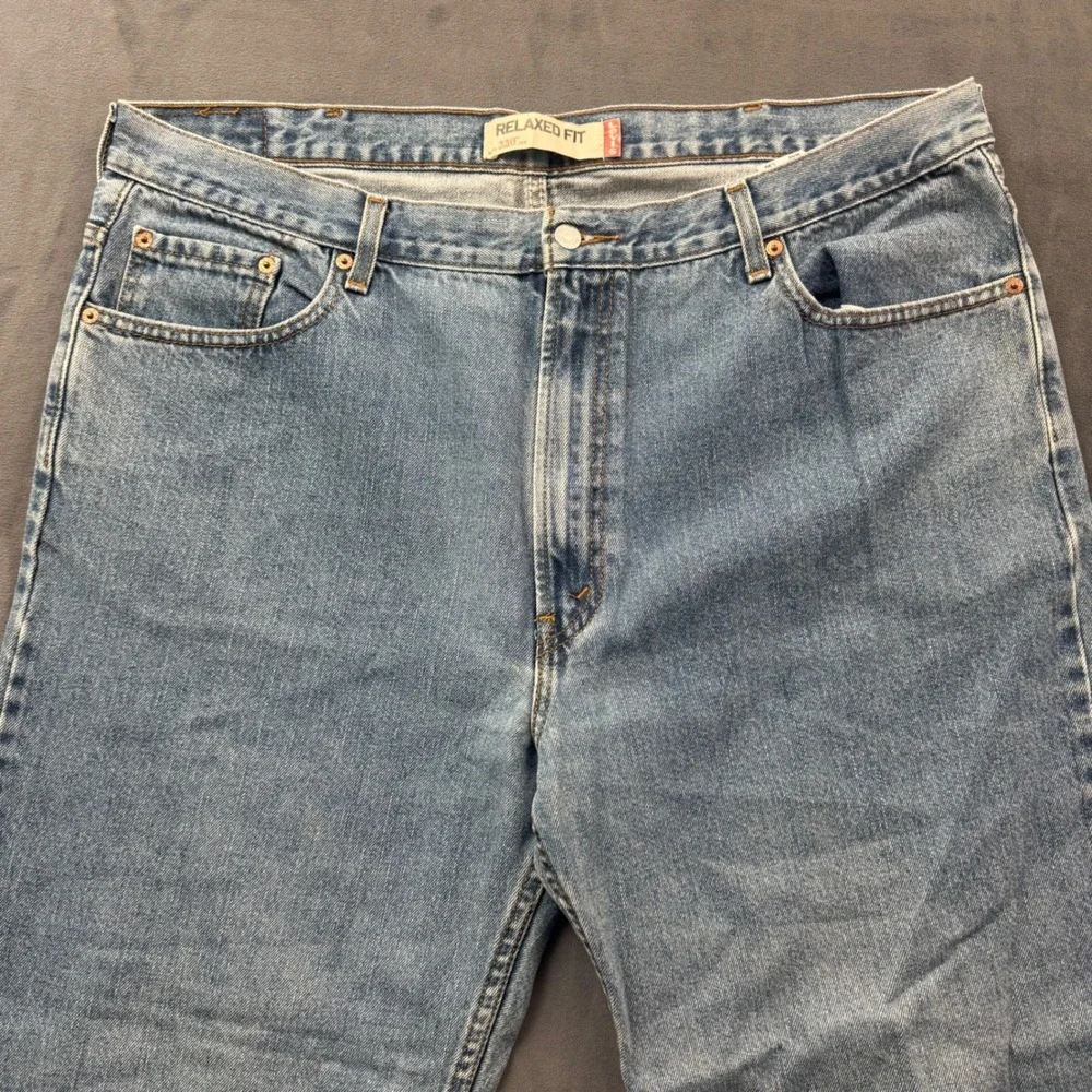 Levis 550 Relaxed Fit Jeans Mens 42x30 Medium Wash Blue Denim Tapered Leg